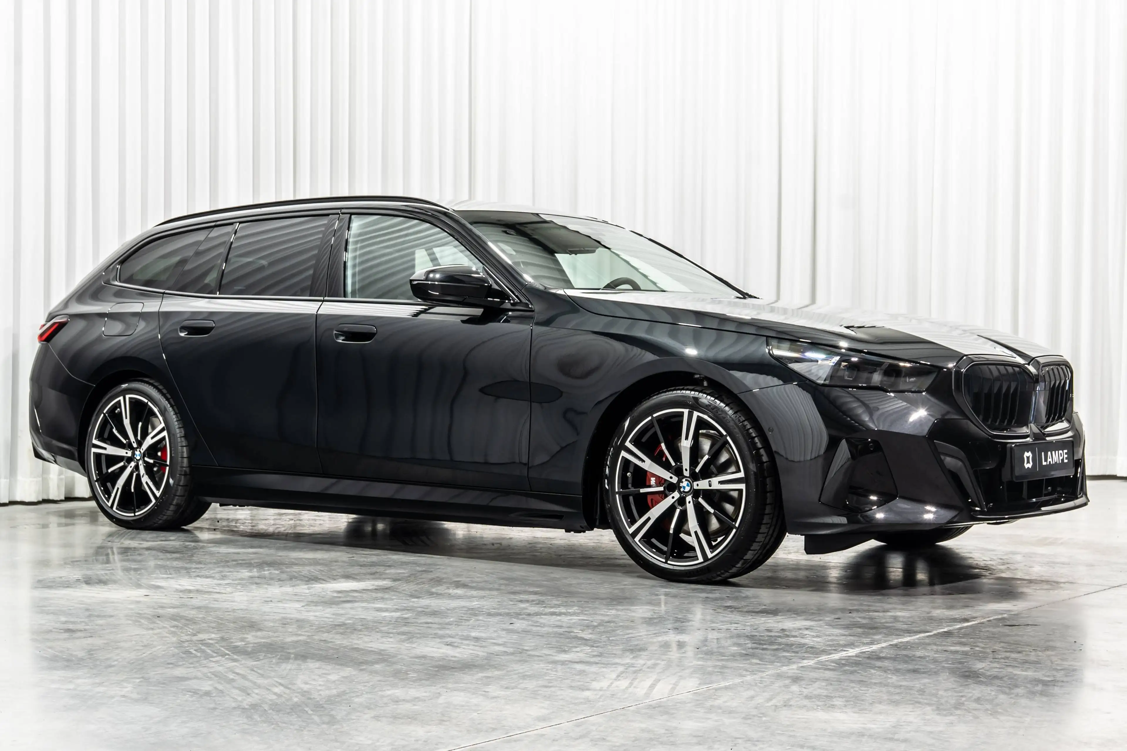 BMW i5 Touring eDrive40 M Sport Pro Bowers & Wilkins Pano ACC — photo 6