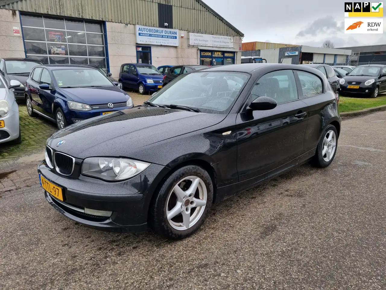 2008 - BMW 118 118 Boîte manuelle Citadine