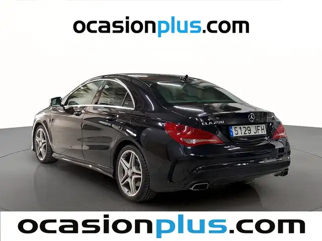 Mercedes-Benz CLA view 3