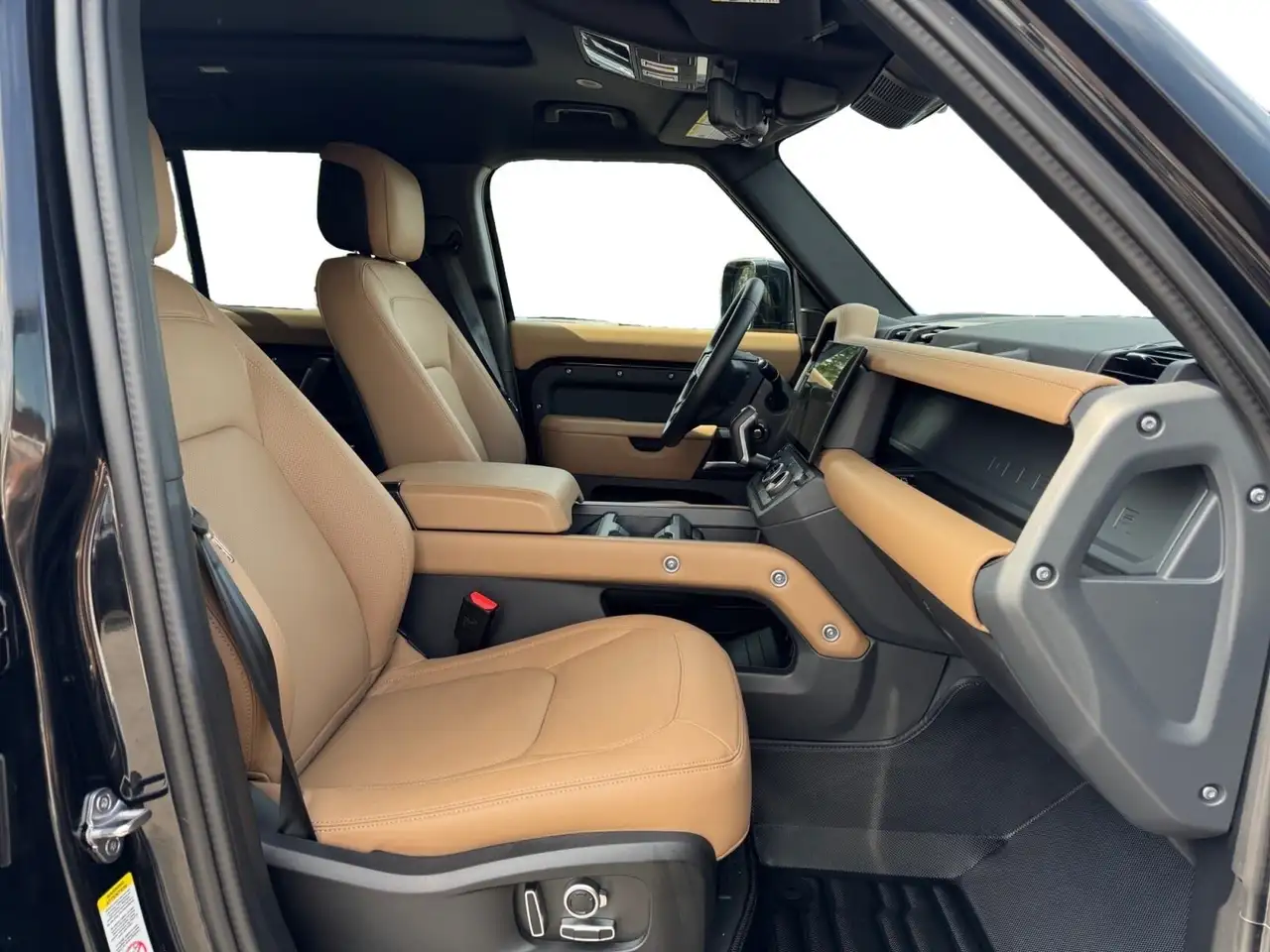 Land Rover Defender photo Land Rover Defender