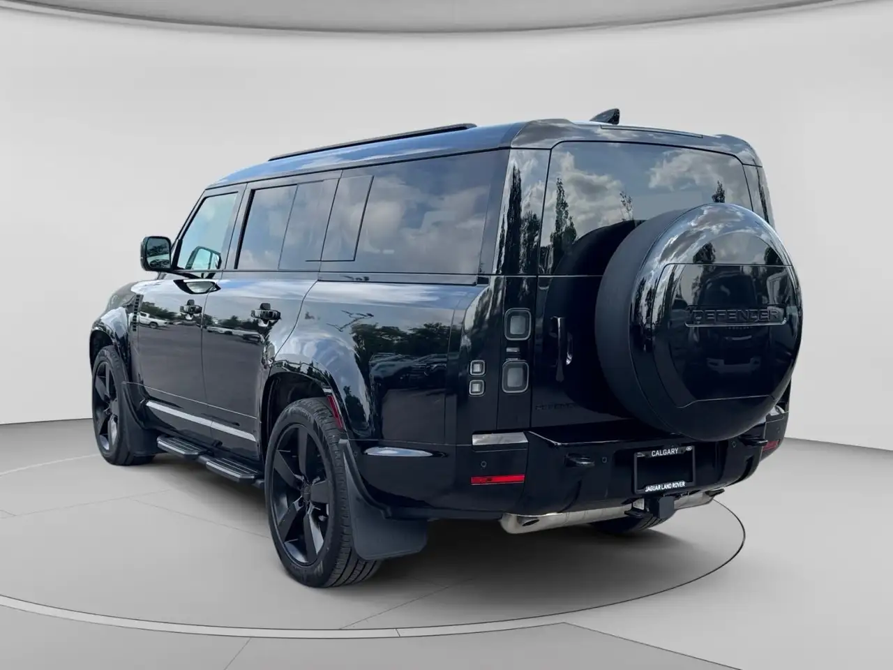 Land Rover Defender photo Land Rover Defender