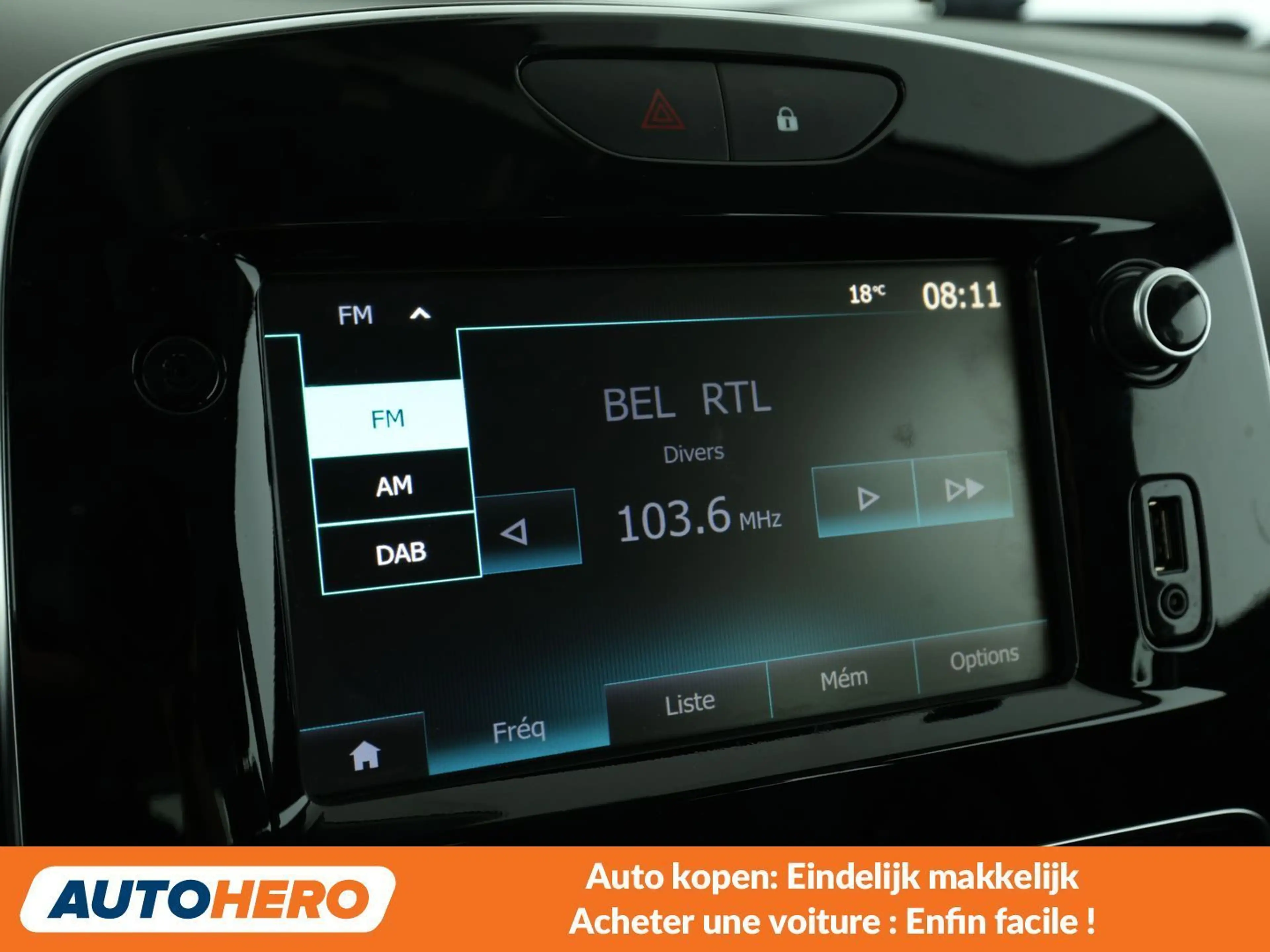 Renault Clio 0.9 TCe Life — photo 10