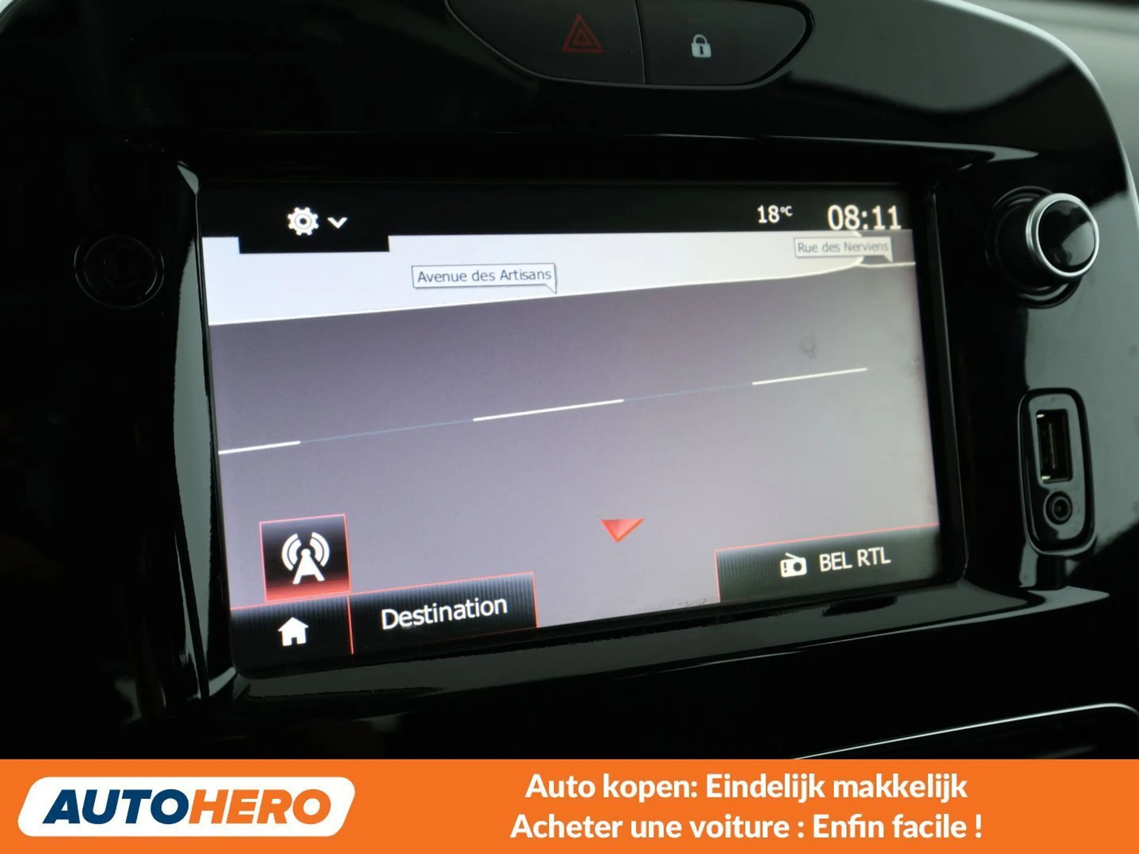 Renault Clio 0.9 TCe Life — photo 7