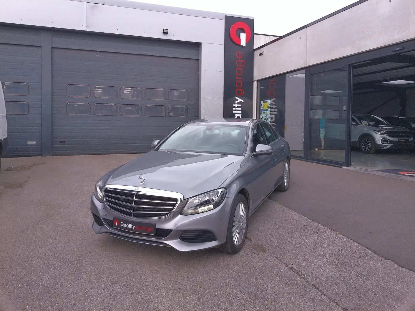Mercedes-Benz C 180 Camera, Navi, Sedan Silver - 1