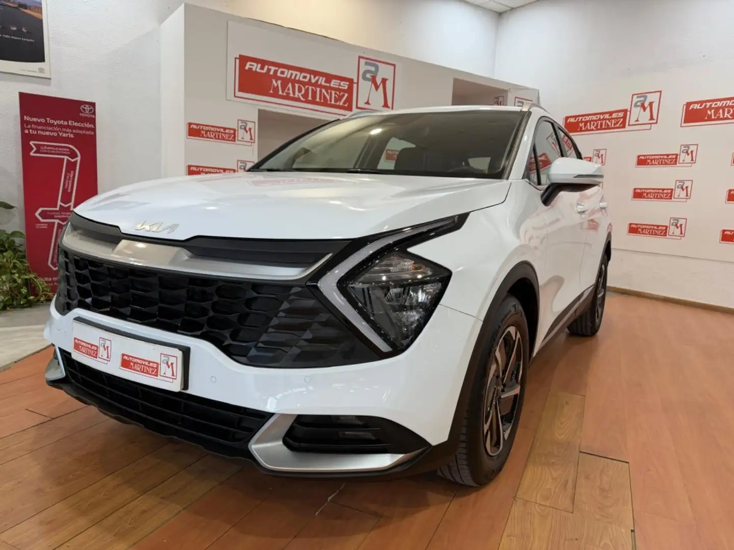 Kia Sportage 1.6 CRDi MHEV Drive 4x2 136 Blanco - 1
