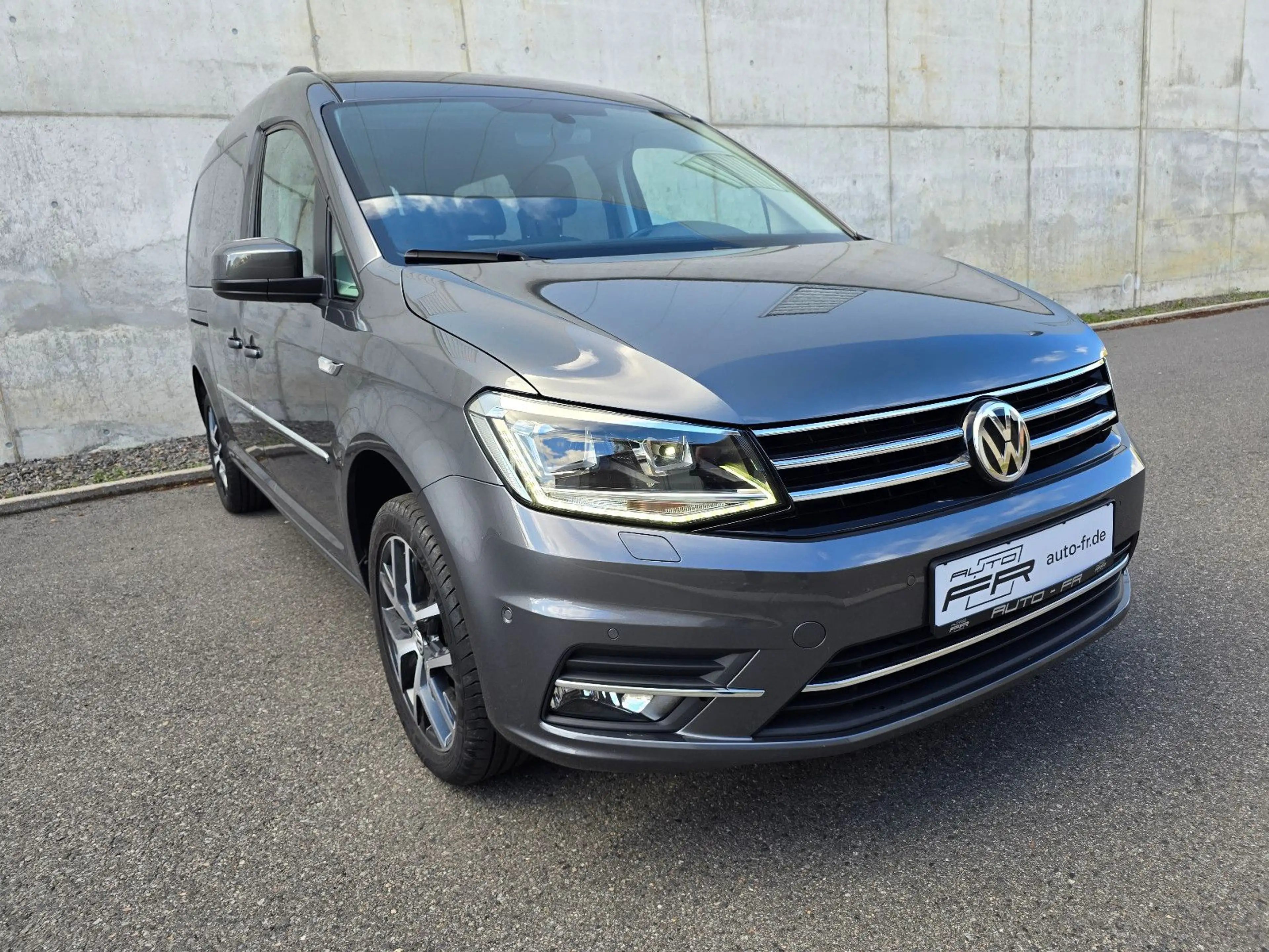 Volkswagen Caddy Highline 1.4TSI 131PS DSG 7Sitzer — photo 4