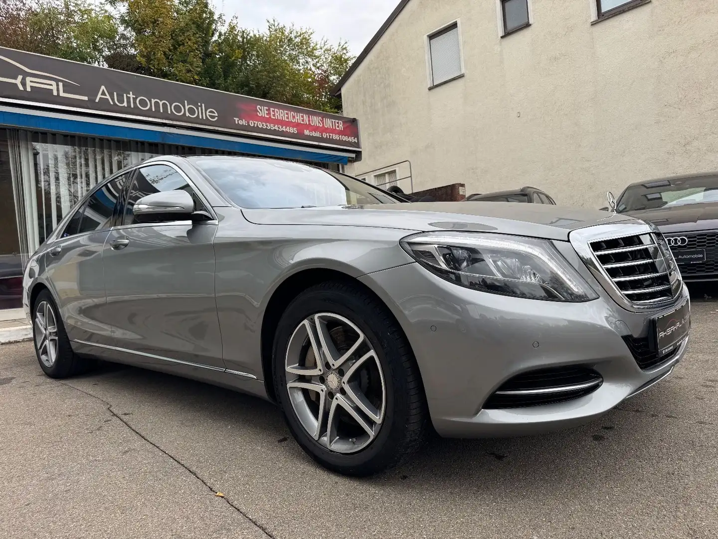 Mercedes-Benz S 500 4Matic*PANORAMA*LEDER BRAUN*LED*360 Grad* Silber - 2