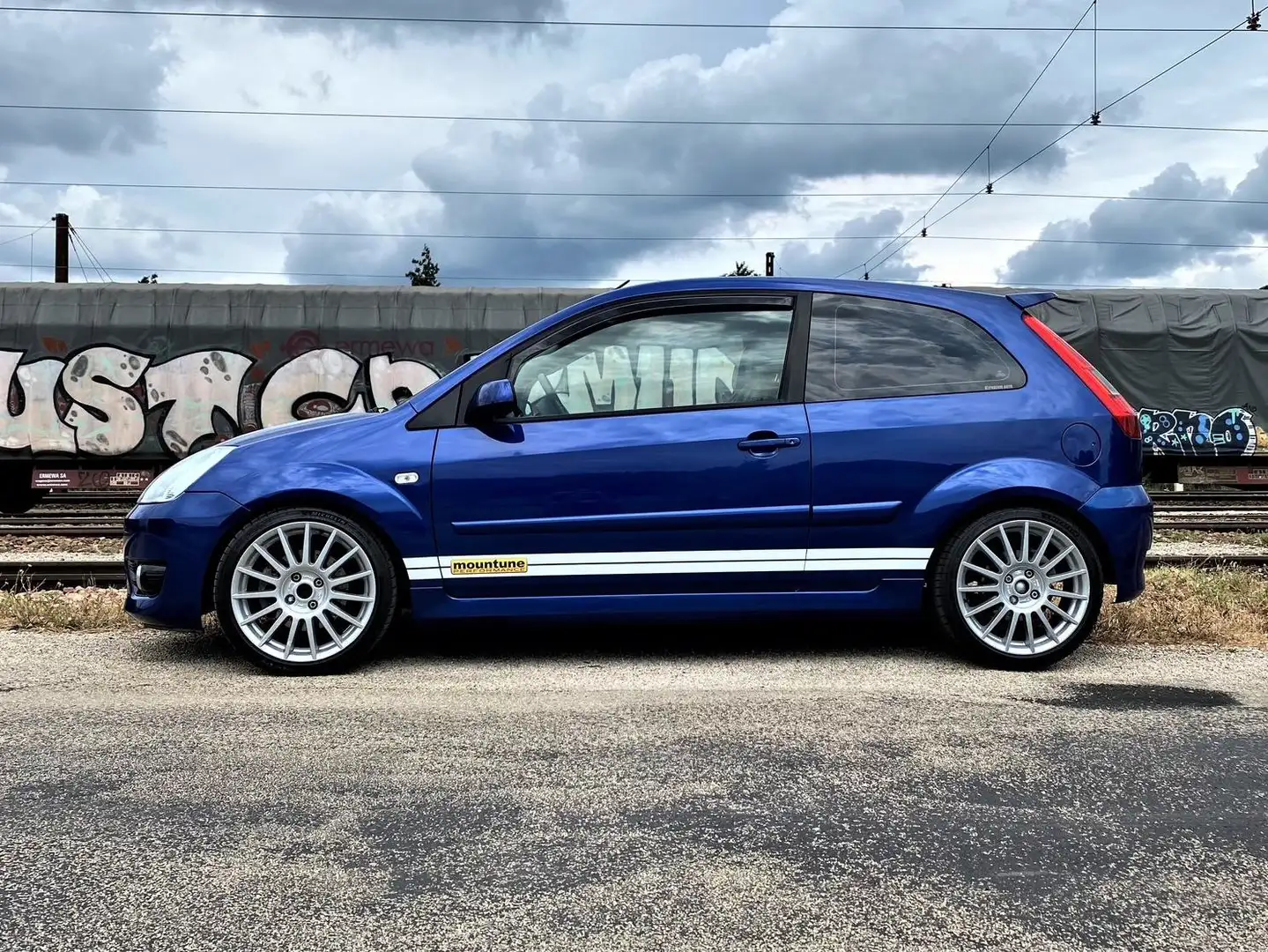Ford Fiesta Fiesta 2.0.i ST Bleu - 2