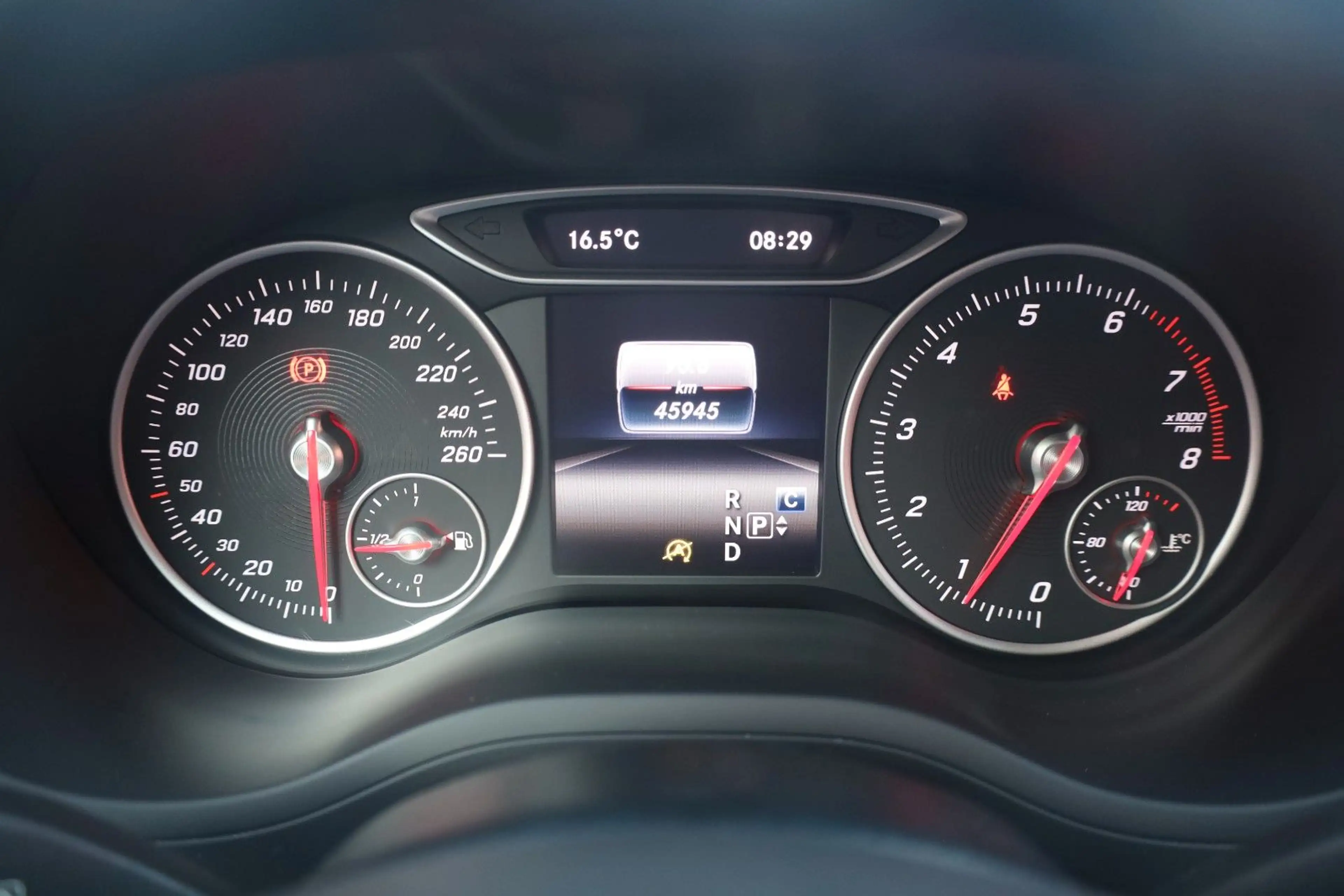 Mercedes-Benz B 200 Urban Navi AHK LED Kamera PDC — photo 12