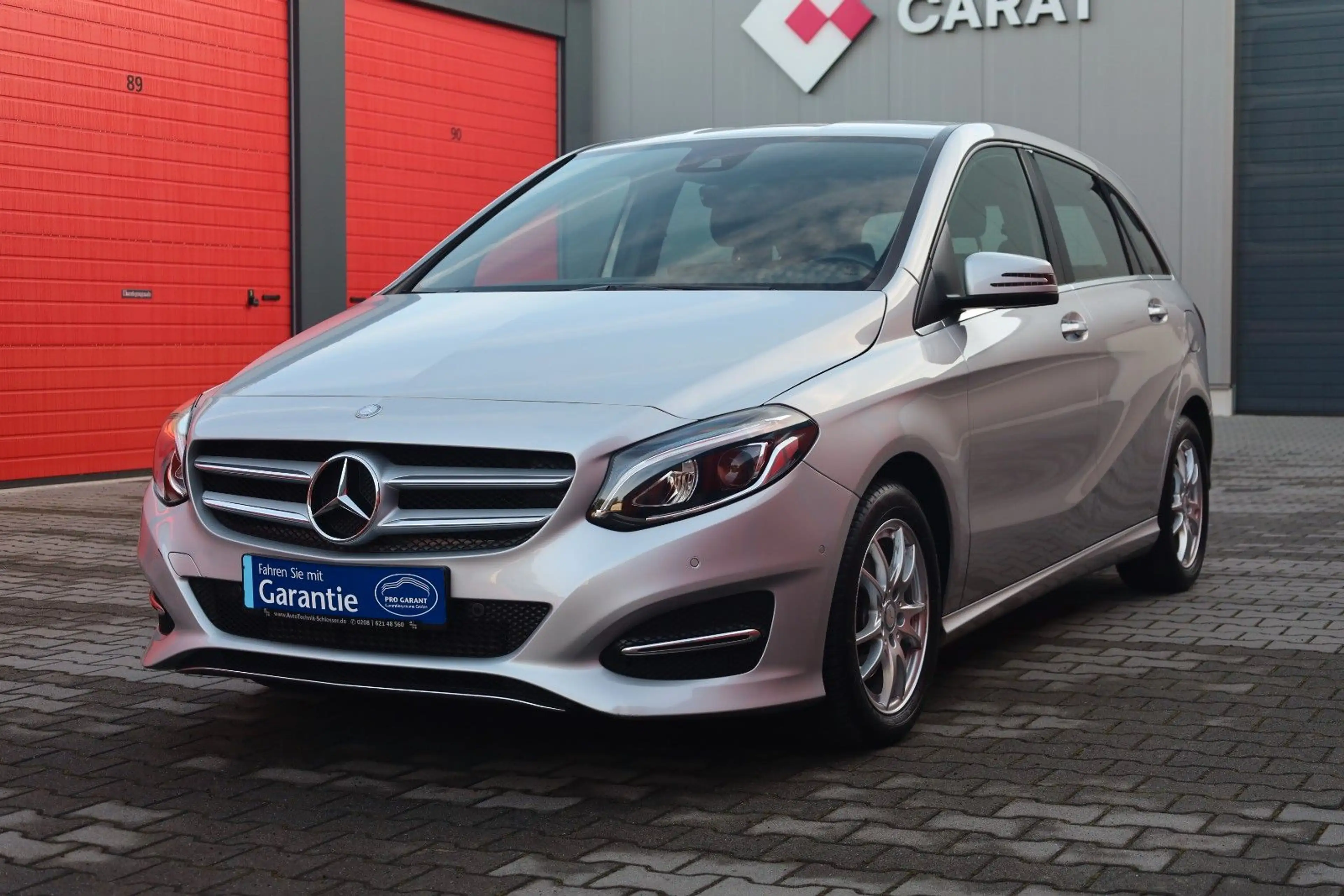 Mercedes-Benz B 200 Urban Navi AHK LED Kamera PDC