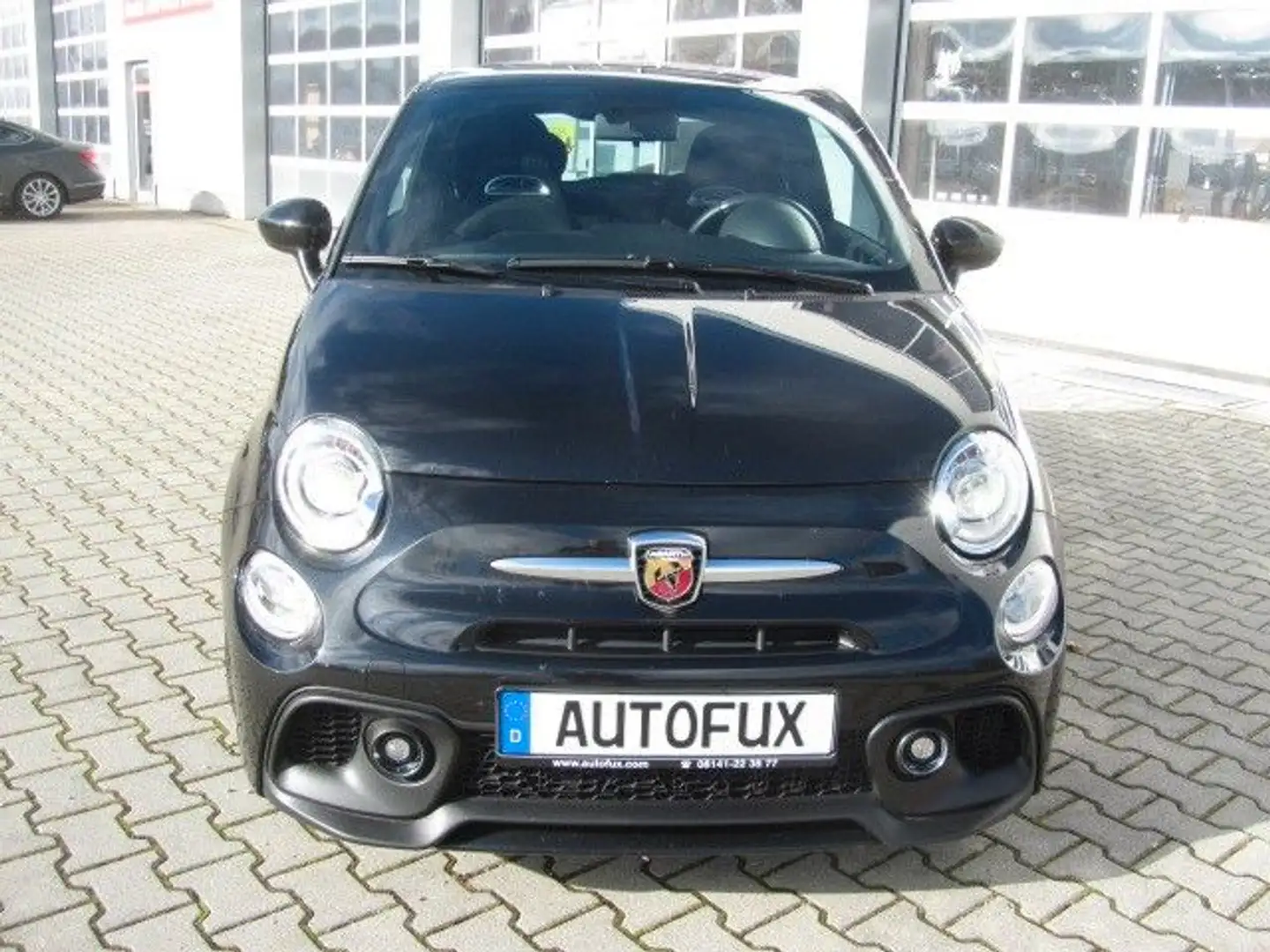 Abarth 500 595 1.4 T-Jet 165 PS, Xenon, Beats, 1. Hand, TOP Schwarz - 2