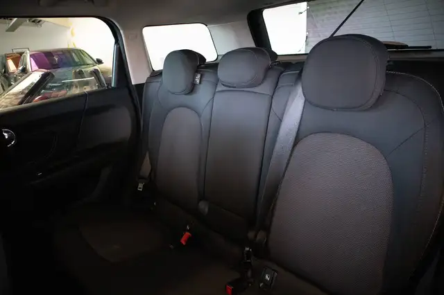Mini Cooper Cooper view 12