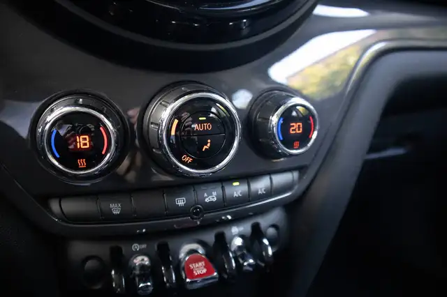 Mini Countryman view 18