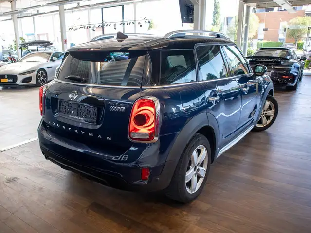 Mini Cooper Cooper view 4