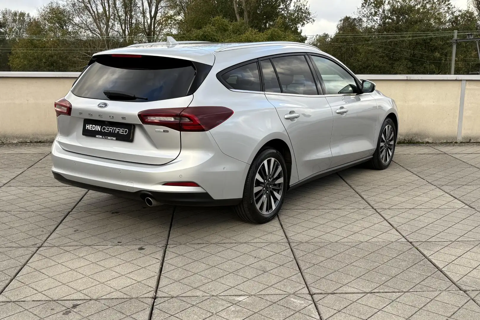 Ford Focus Wagon 1.0 EcoBoost Hybrid Titanium X | Winter Pack Argent - 2