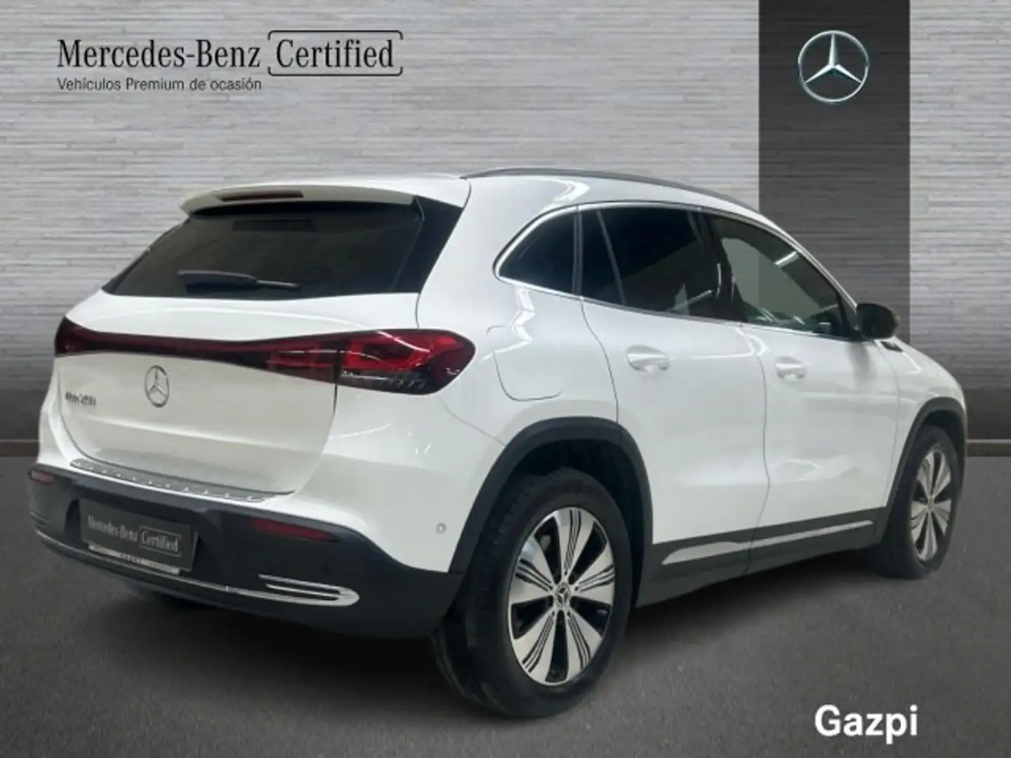 Mercedes-Benz EQA 250 Progressive - 2