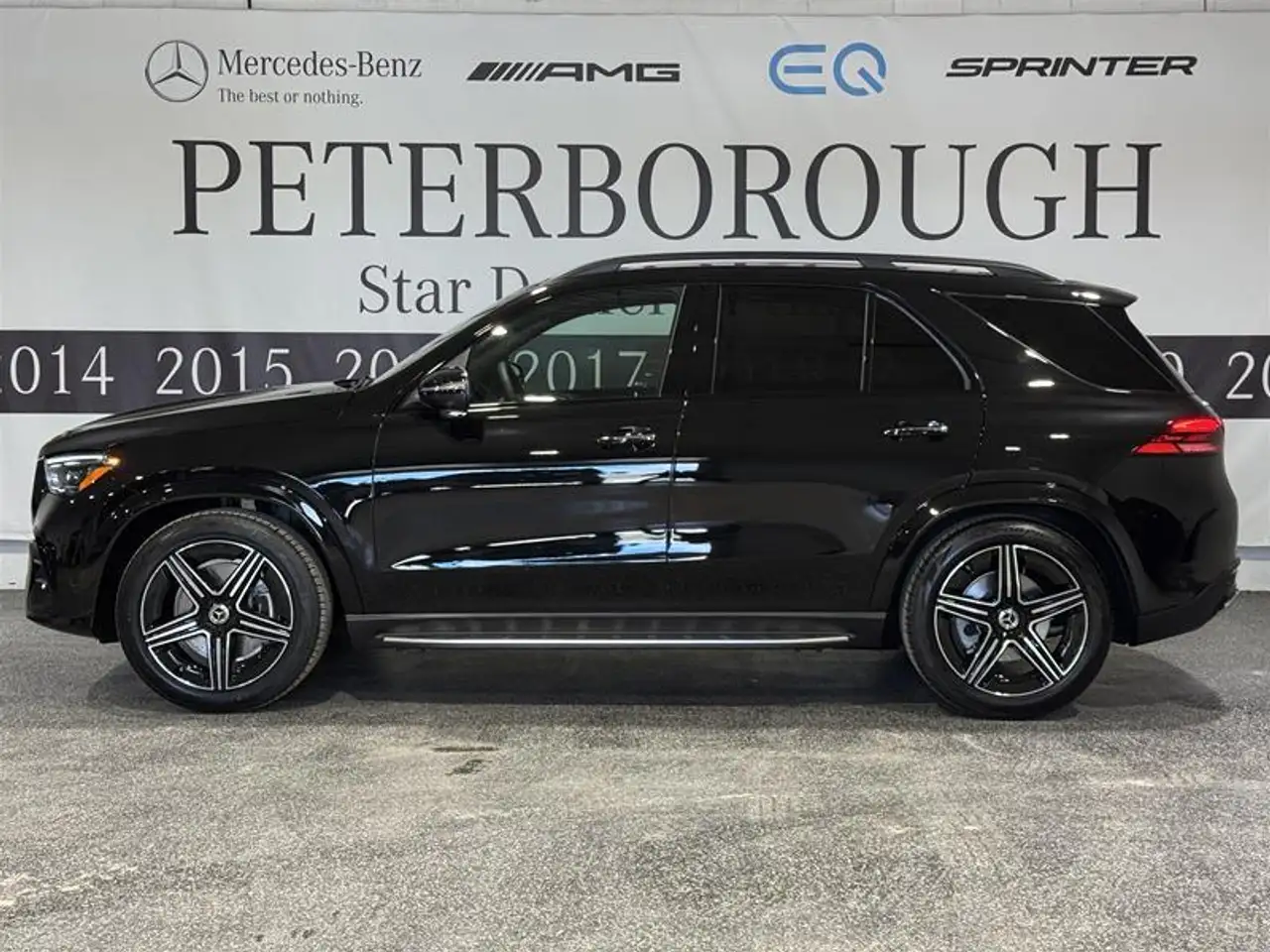 Mercedes-Benz GLE снимка Mercedes-Benz GLE