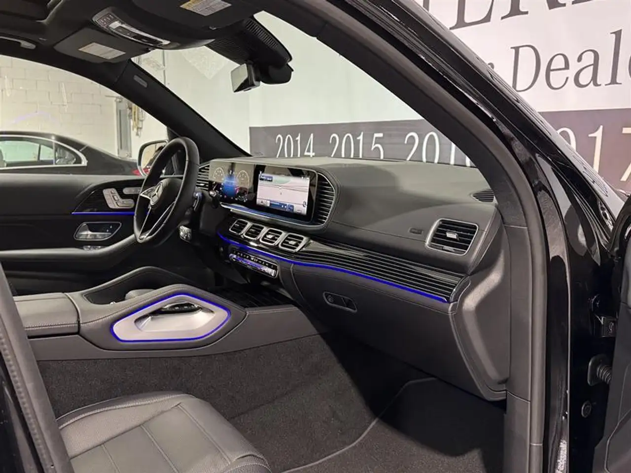 Mercedes-Benz GLE снимка Mercedes-Benz GLE
