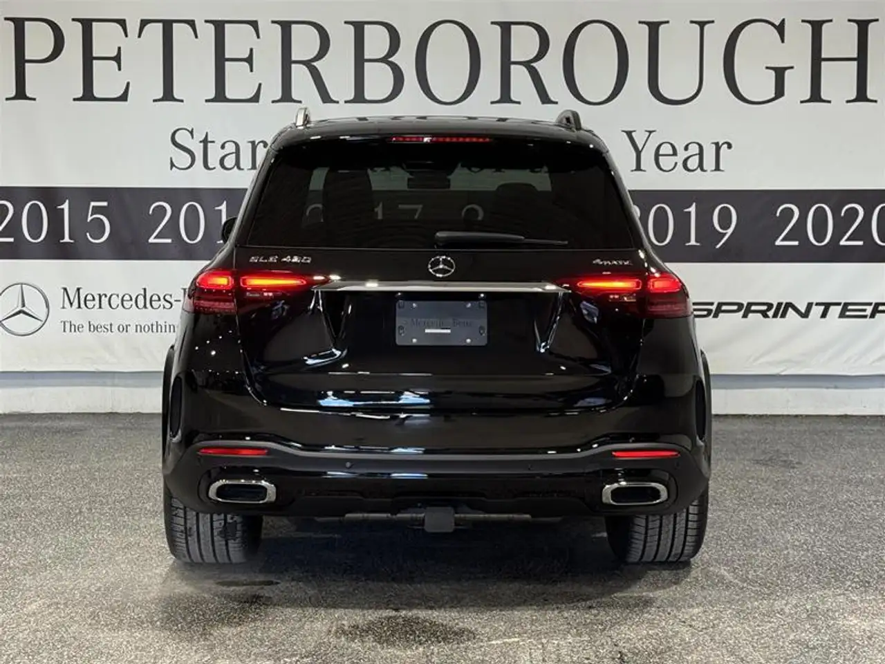 Mercedes-Benz GLE снимка Mercedes-Benz GLE