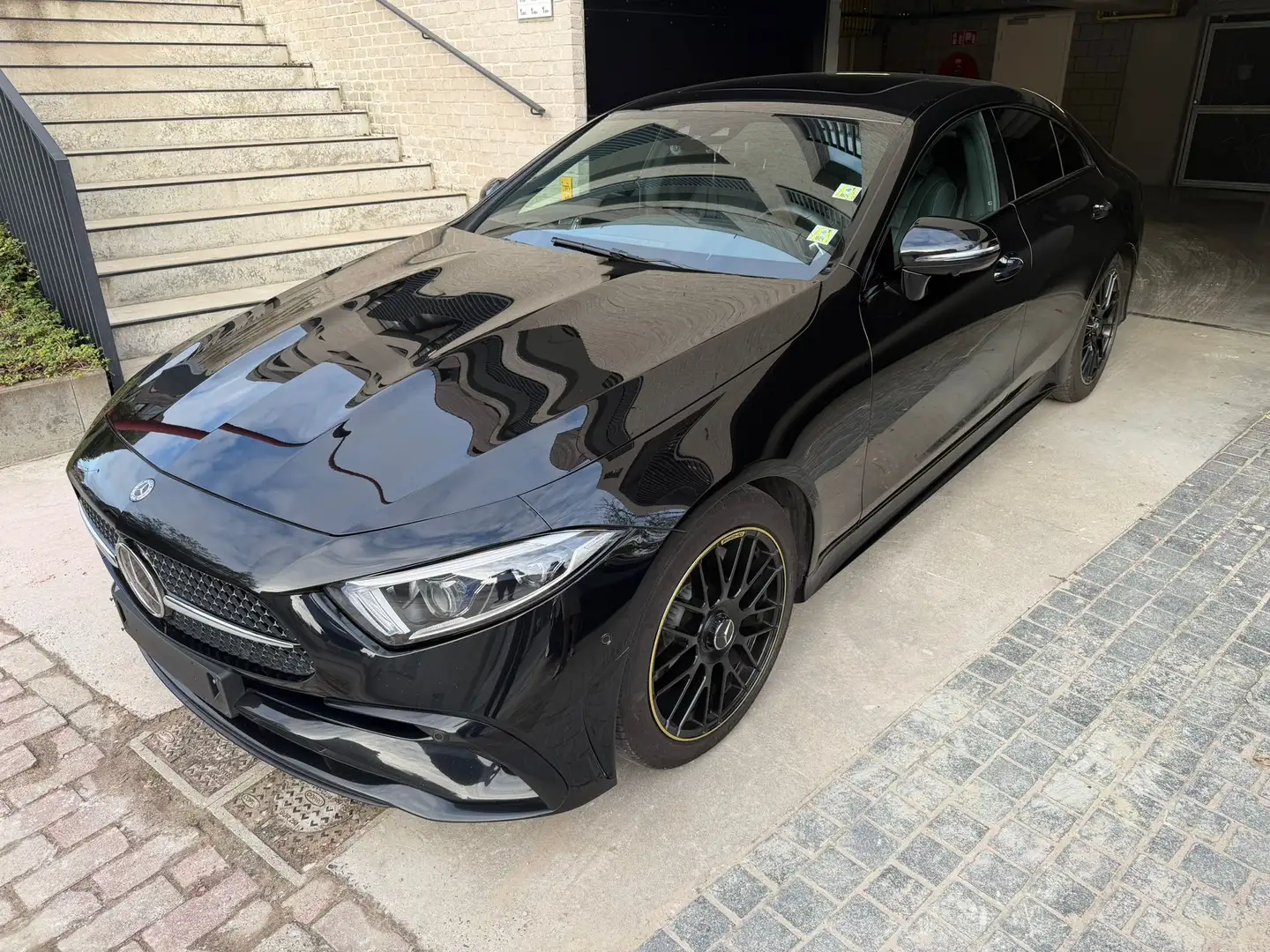 Mercedes-Benz CLS 220 CLS 220 d 9G-TRONIC AMG Line Black - 1