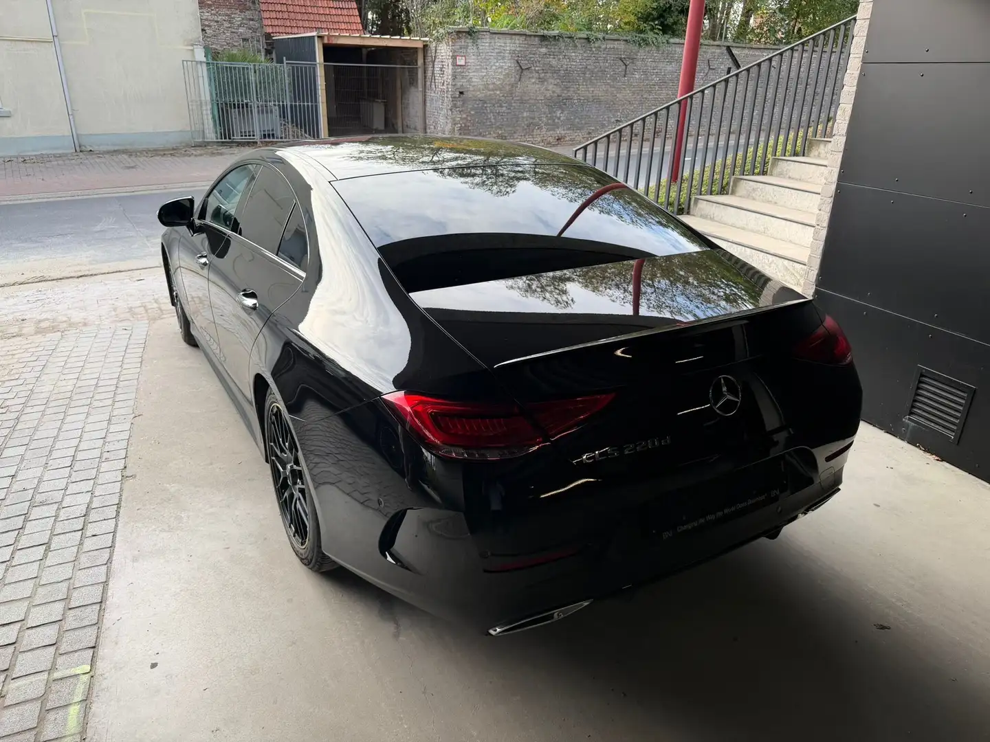 Mercedes-Benz CLS 220 CLS 220 d 9G-TRONIC AMG Line Black - 2