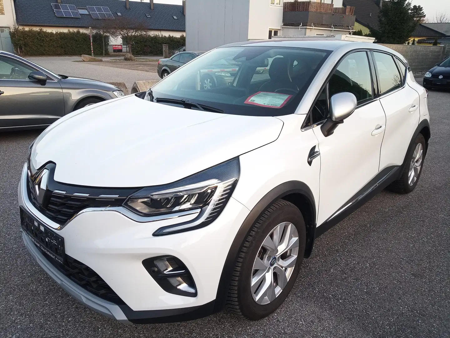 Renault Captur Intens Blug-in Hybrid Weiß - 1