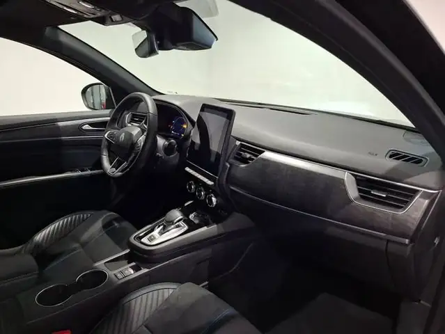 Renault Arkana view 8