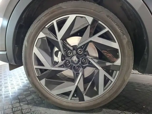 Renault Arkana view 5