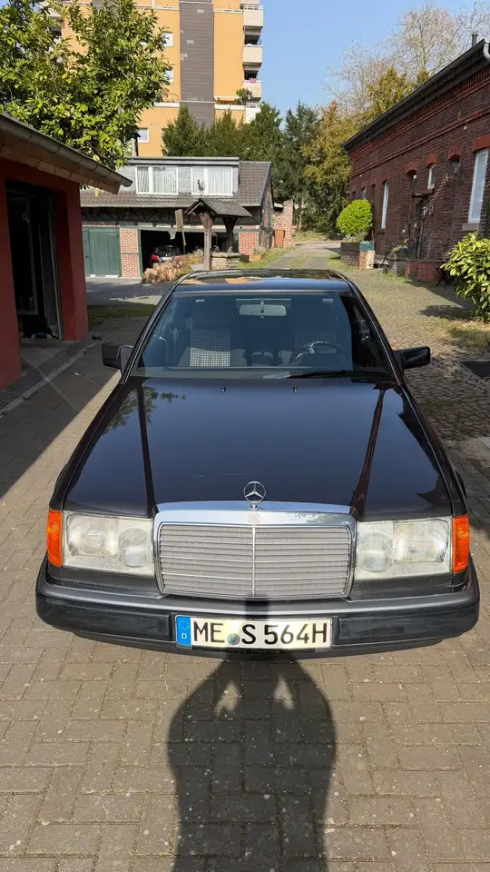 Mercedes-Benz 230 CE (W124) SPORTLINE, foto 1