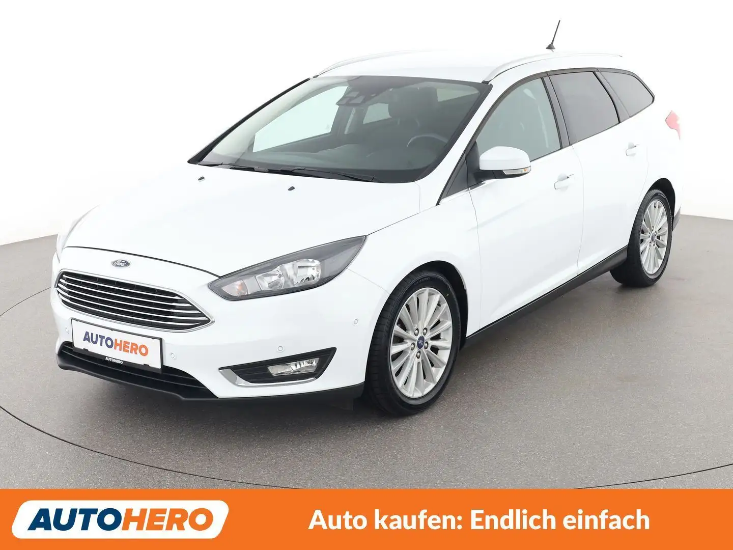 Ford Focus 1.0 EcoBoost Titanium Weiß - 1