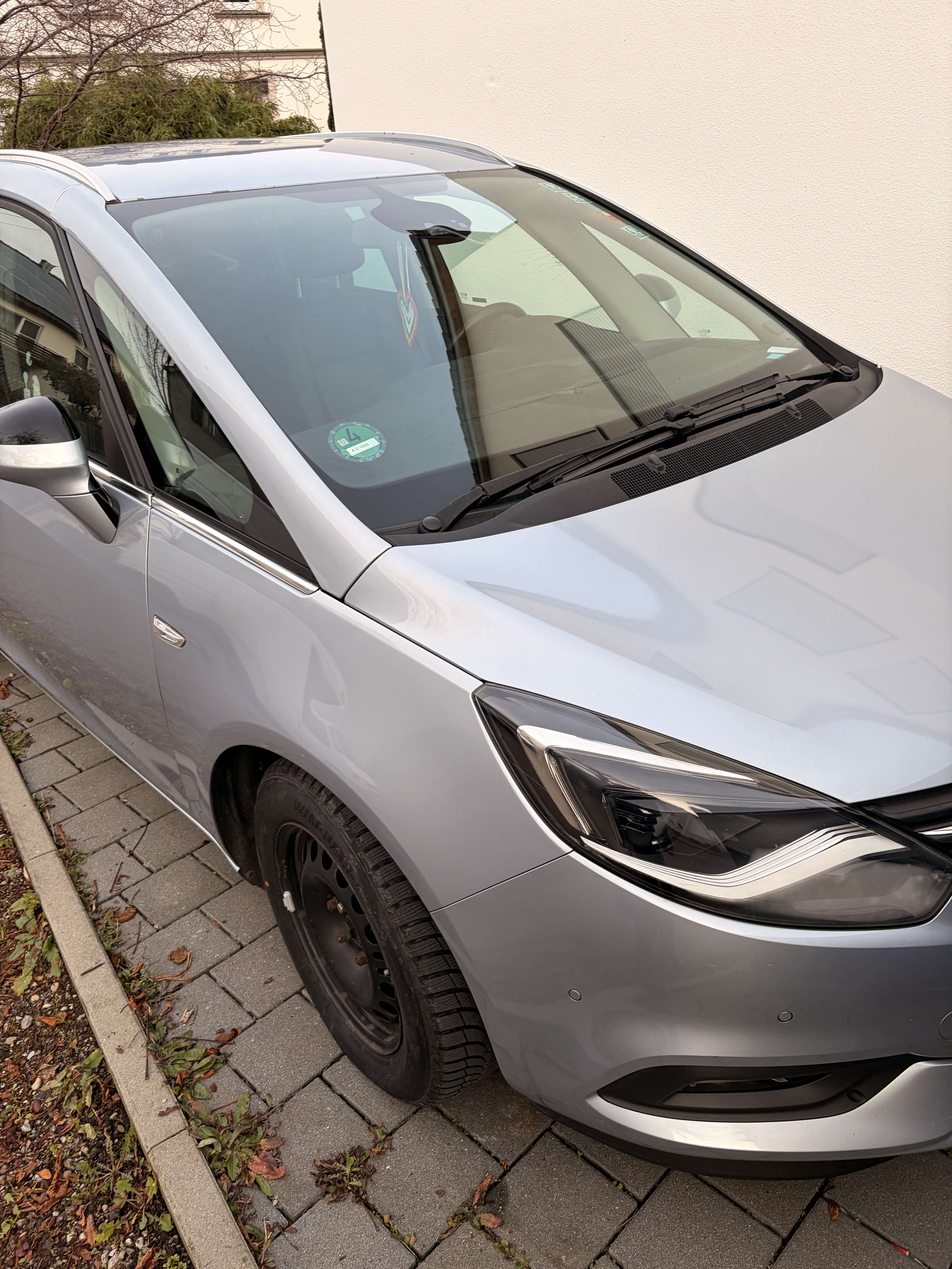 Second hand Opel Zafira 1.4