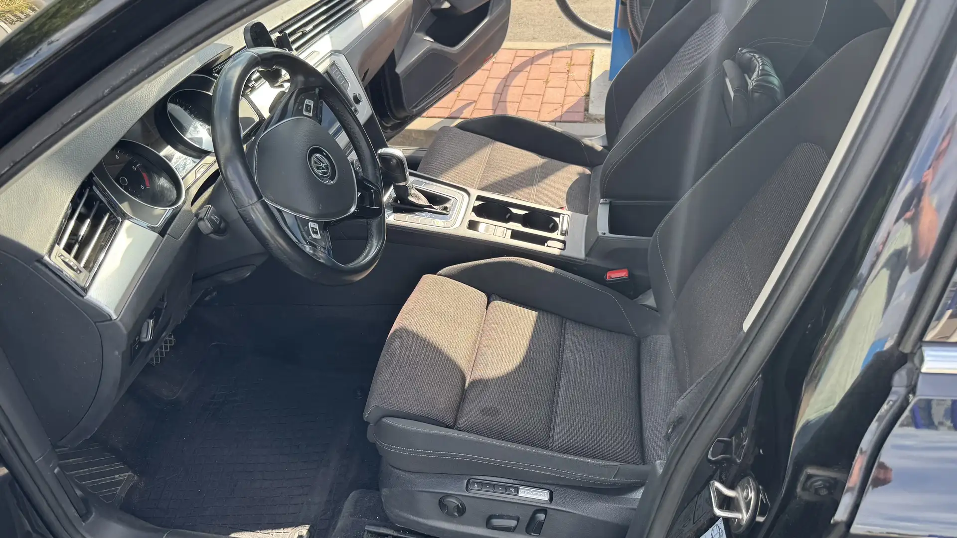 Volkswagen Passat Variant Comfortline BMT/Start-Stopp Schwarz - 2