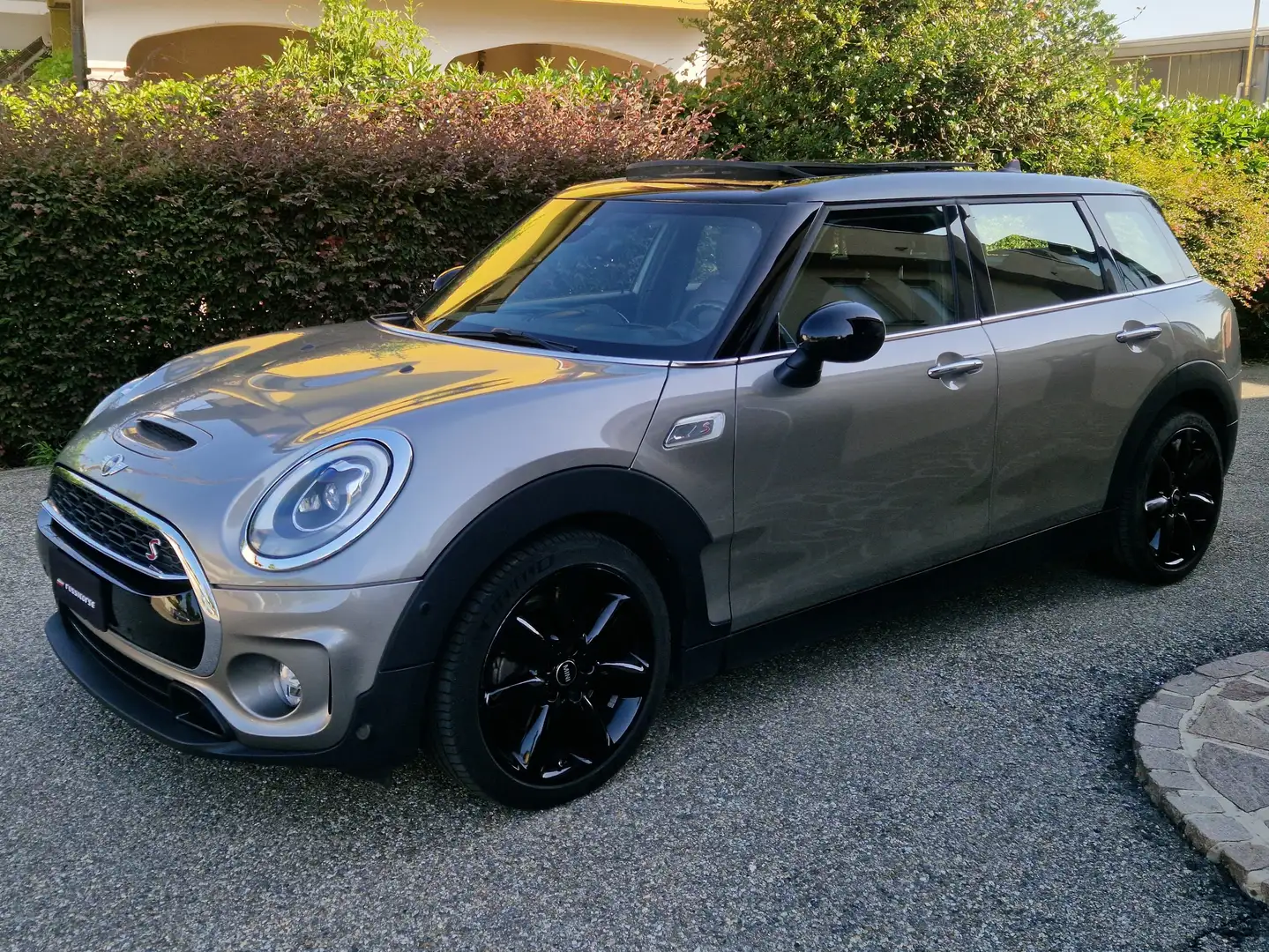 MINI Cooper S Clubman Mini IV F54 2016 Clubman 2.0 Hype auto Grijs - 1
