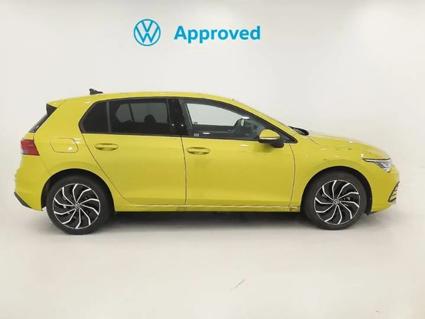 Volkswagen Golf 1.5 etsi 130 cv dsg life Amarillo - 2