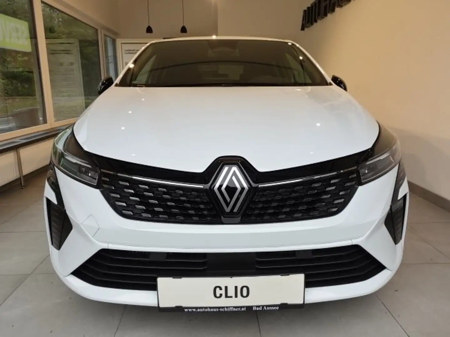 Renault Clio Techno TCe 90 Blanc - 2