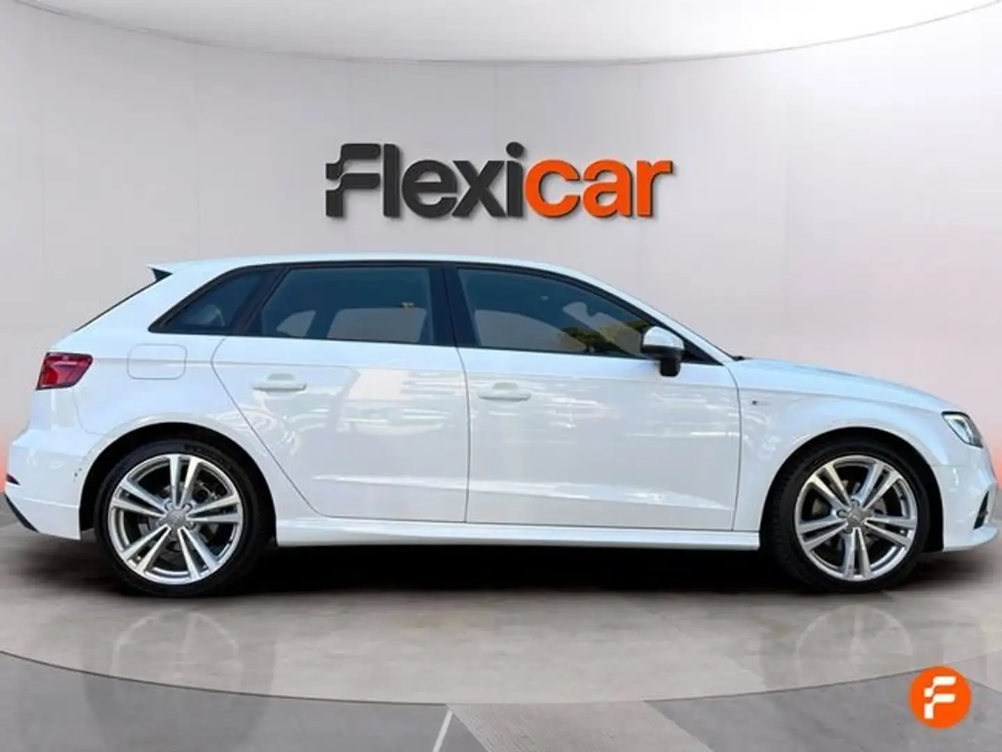 Audi A3 Sportback 30 TFSI 85kW Blanco - 2