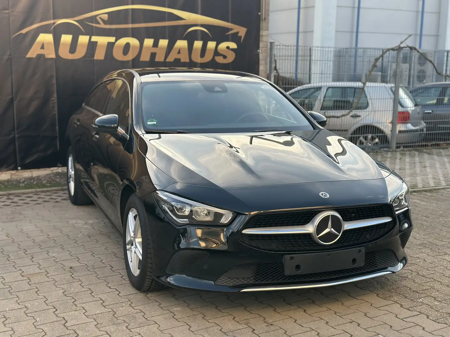 Mercedes-Benz CLA 200 CLA 200 d (118.612) Schwarz - 2