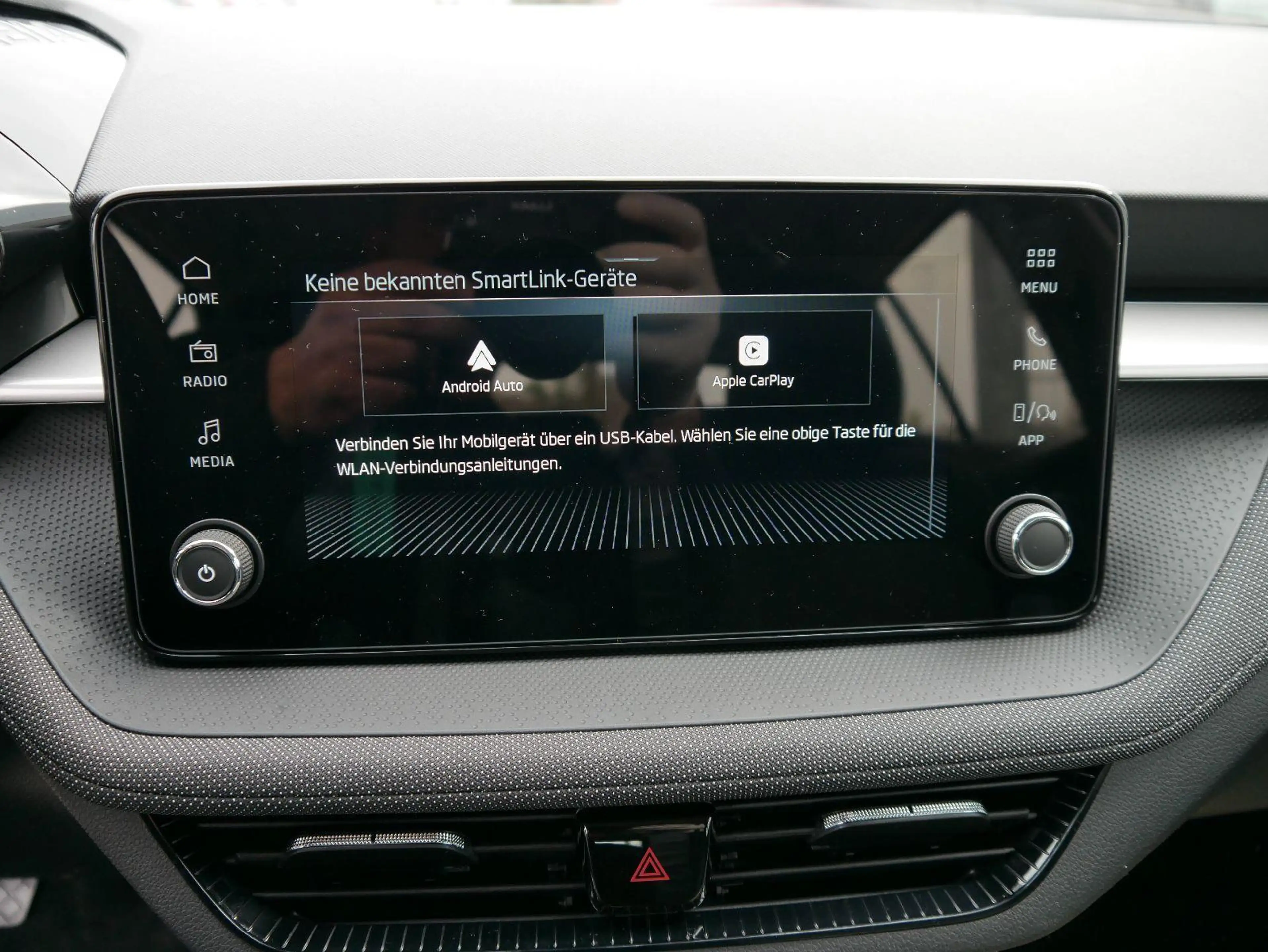 Skoda Fabia Selection 1.0 TSI *LED*PDC-HI*SMARTLINK*SHZ*BLU... — photo 13