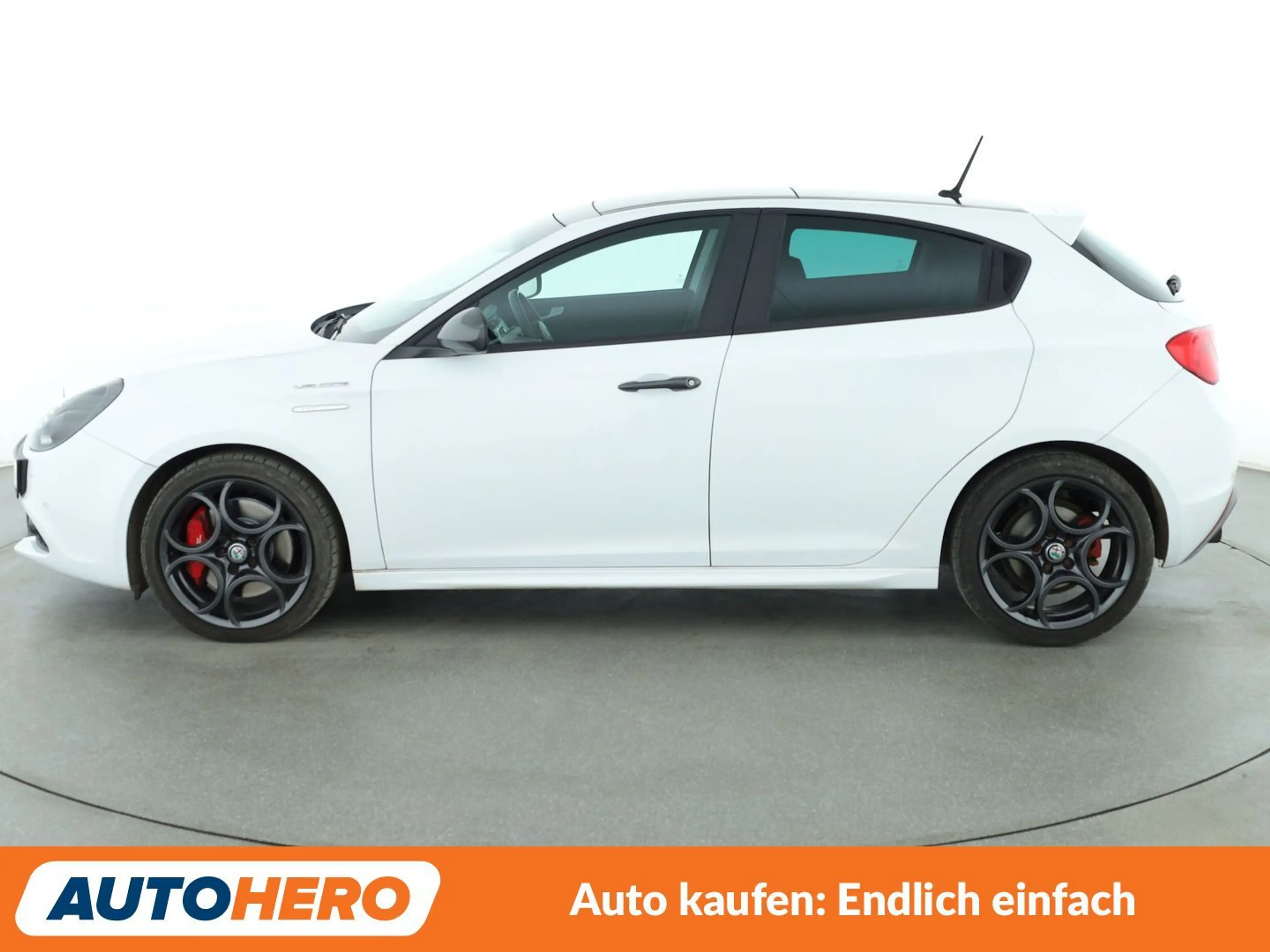 Alfa Romeo Giulietta 1.8 Turbo Veloce *NAVI*PDC*TEMPO*SHZ* — photo 3
