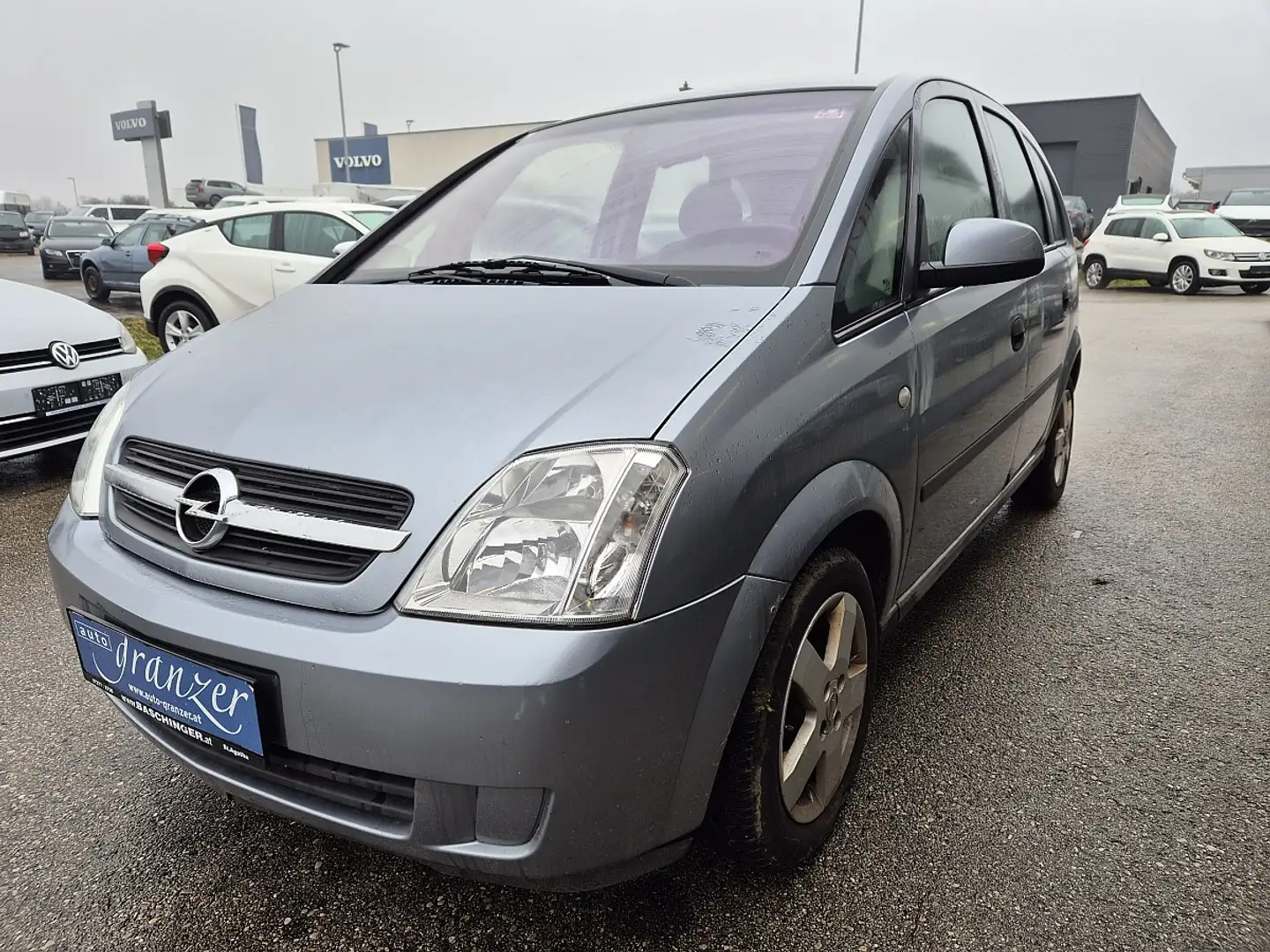 Opel Meriva 1,7 Flexxline DTI Grau - 2