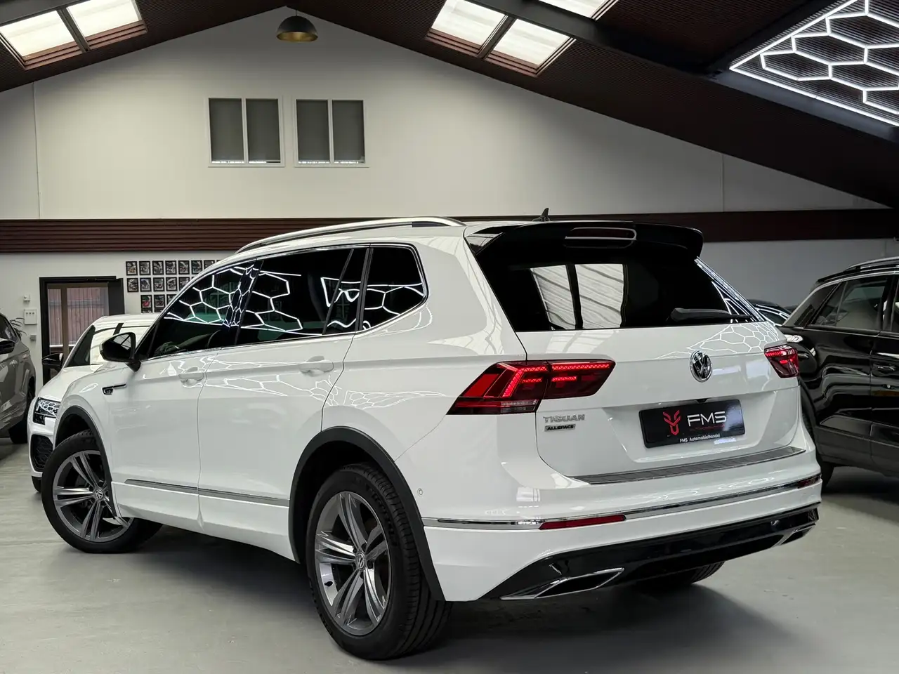 Volkswagen Tiguan Allspace 1.5 TSI R-Line CarPlay Camera 7p., миниатюра 2