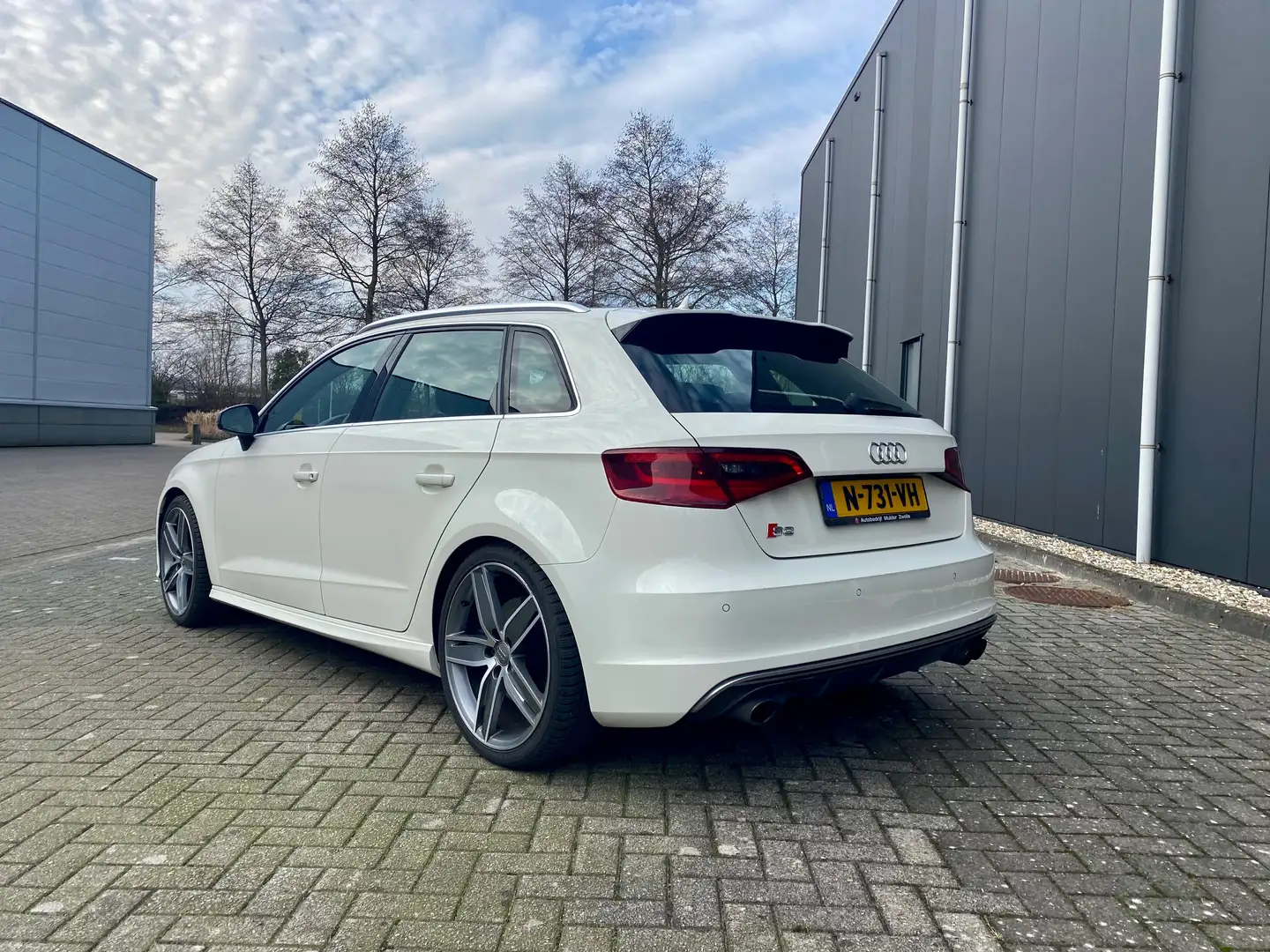 Audi S3 S3 2.0 TFSI quattro (gebroken wit) Wit - 1