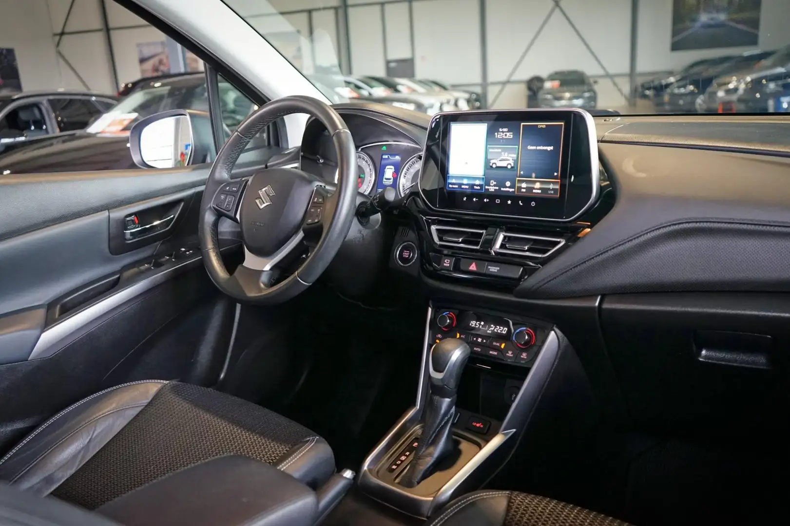 Suzuki S-Cross 1.5 Hybrid Select | PANO | 360° CAM | AUTOMAAT Grijs - 2