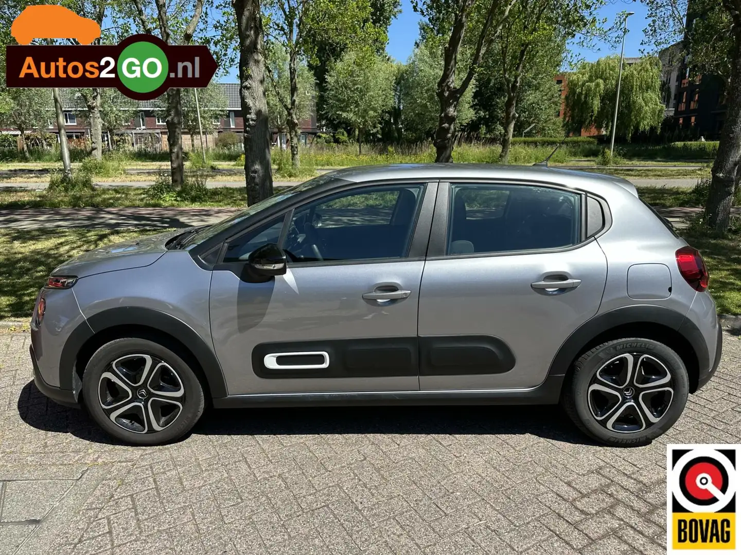 Citroen C3 1.2 PureTech Plus Gris - 2