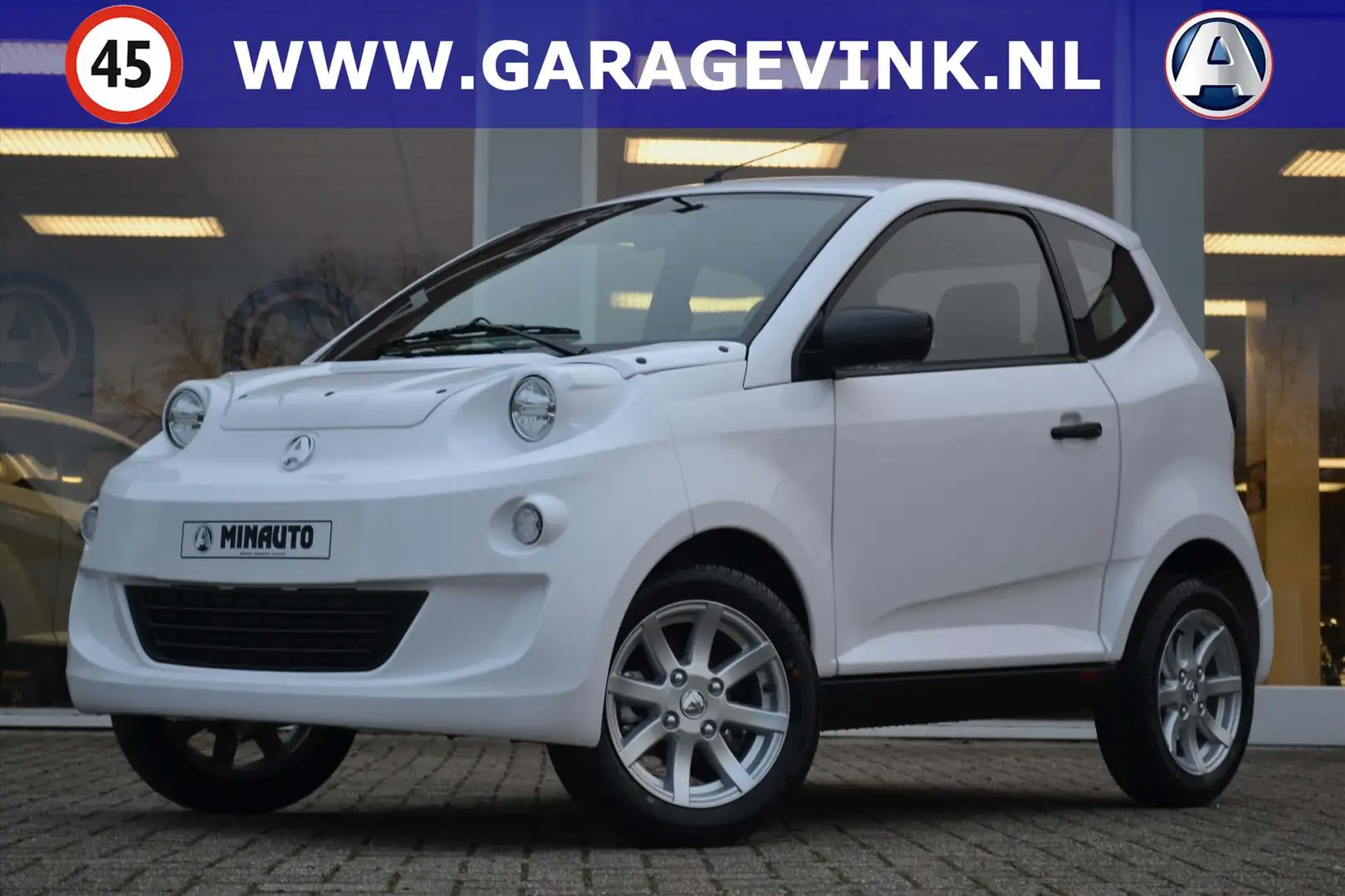 Aixam City S9 Minauto Access MET Radio + Carkit Brommobiel Wit - 1