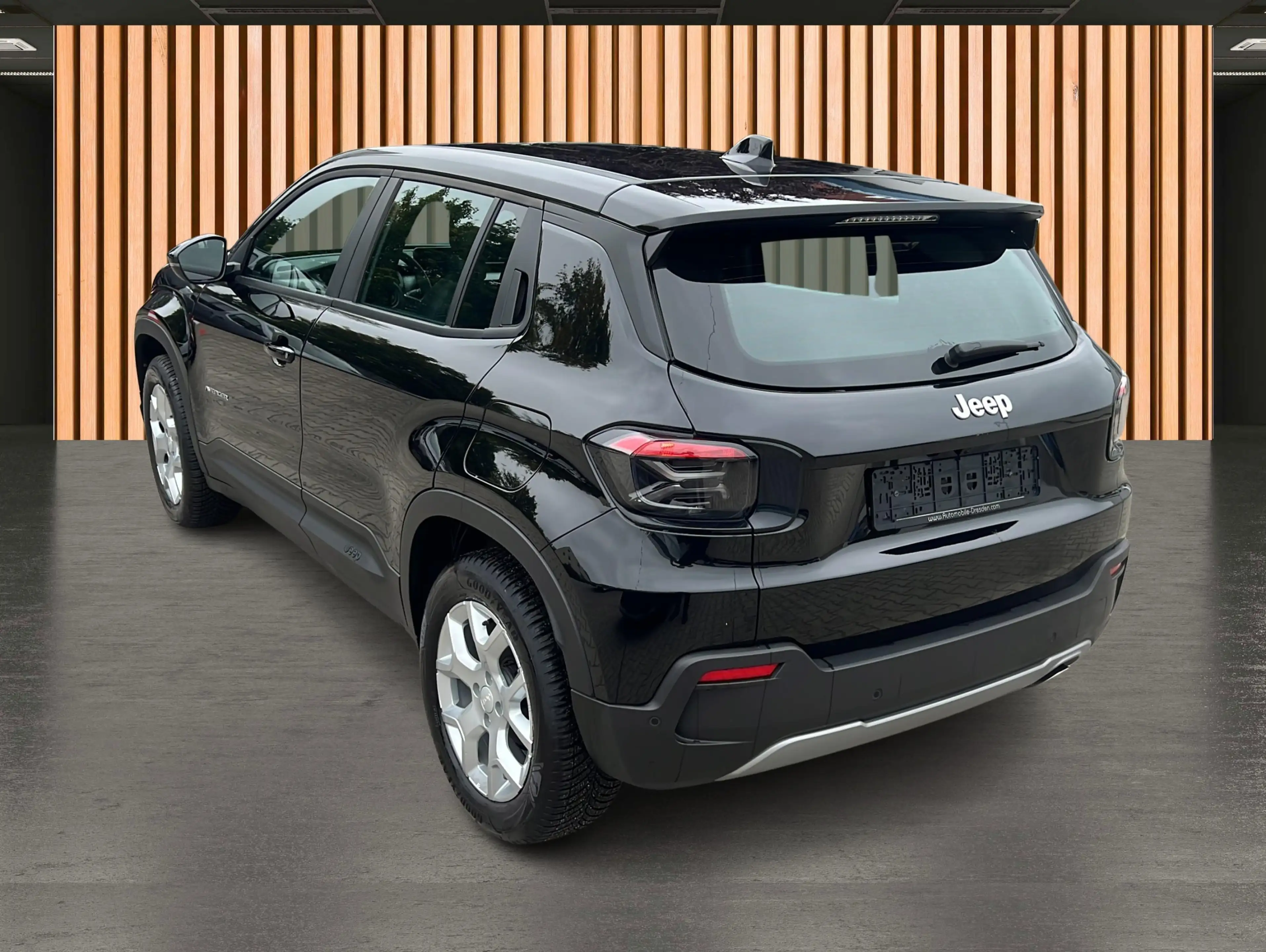 Jeep Avenger 1.2 GSE T-GDI Altitude*Navi*LED*CarPlay — photo 21