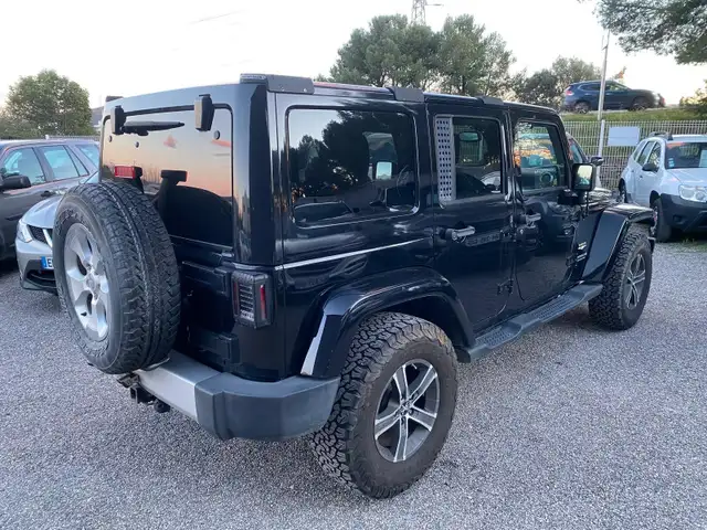 Jeep Wrangler view 3