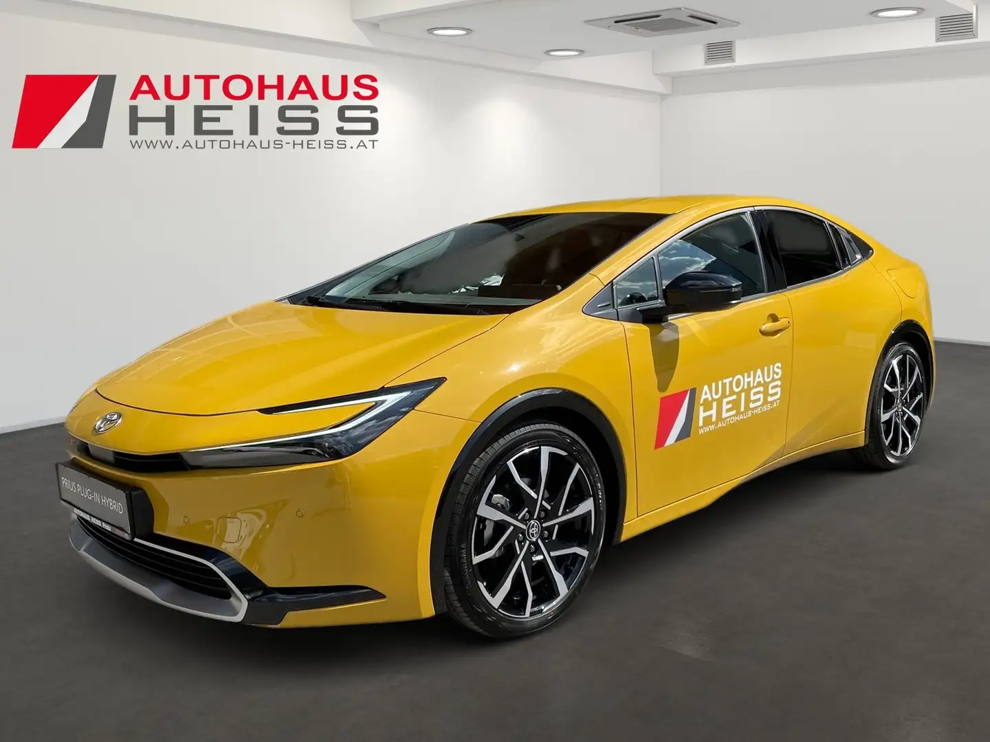 Toyota Prius Plug-in Hybrid Executive Gelb - 1