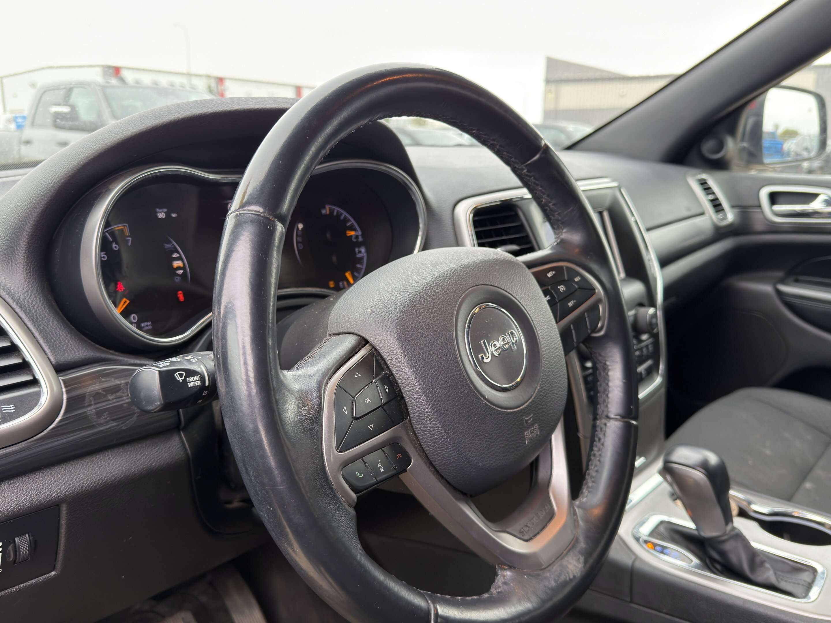2019 Jeep Grand Cherokee Laredo E — снимка 1