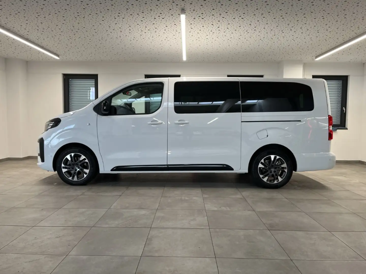 Opel Zafira Life 2.0 HDI XL GS el.Schiebetüren Navi 8S Weiß - 2
